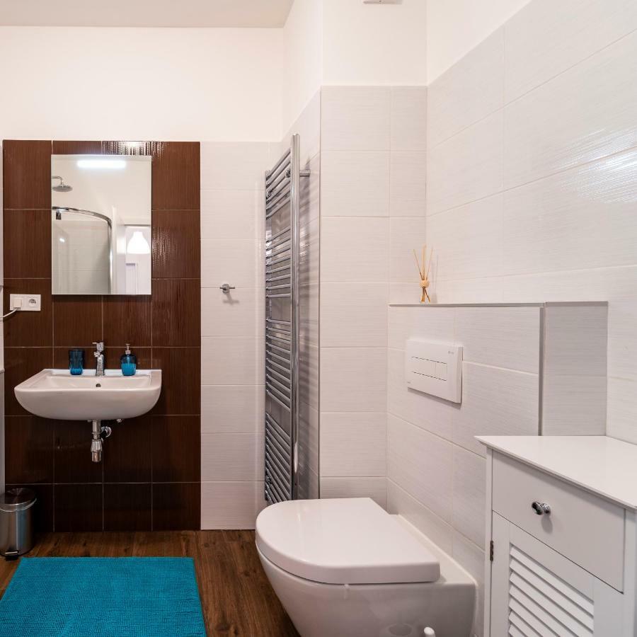 Home 223 - Designovy Apartman Jihlava Esterno foto